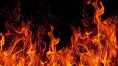 एसेसरीज गोदाम में लगी भीषण आग